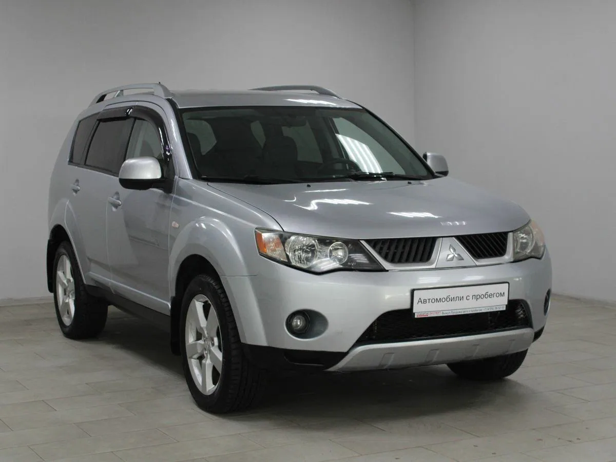 Mitsubishi Outlander II