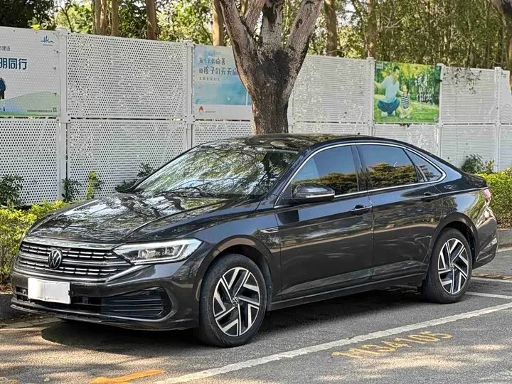 Volkswagen Sagitar III Рестайлинг