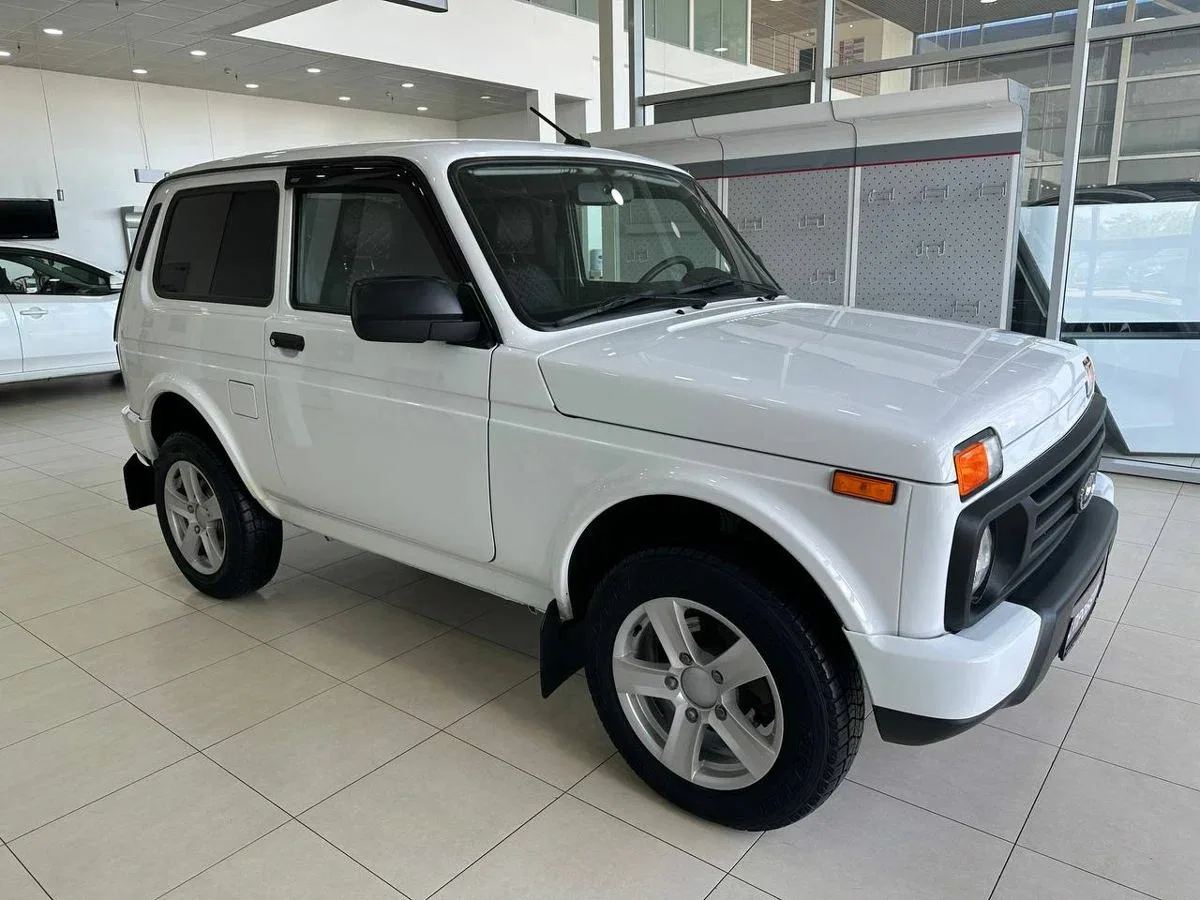 Lada (ВАЗ) Niva Legend