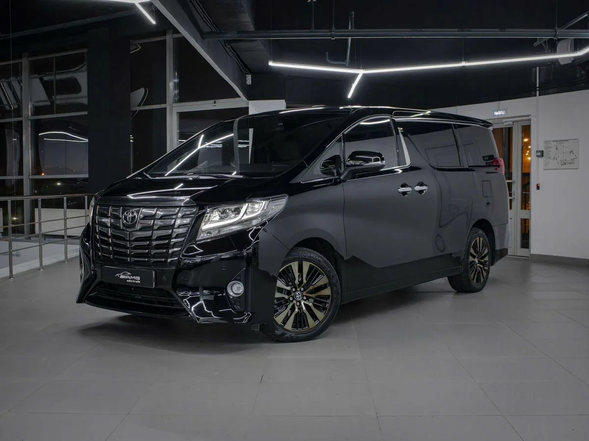 Toyota Alphard III