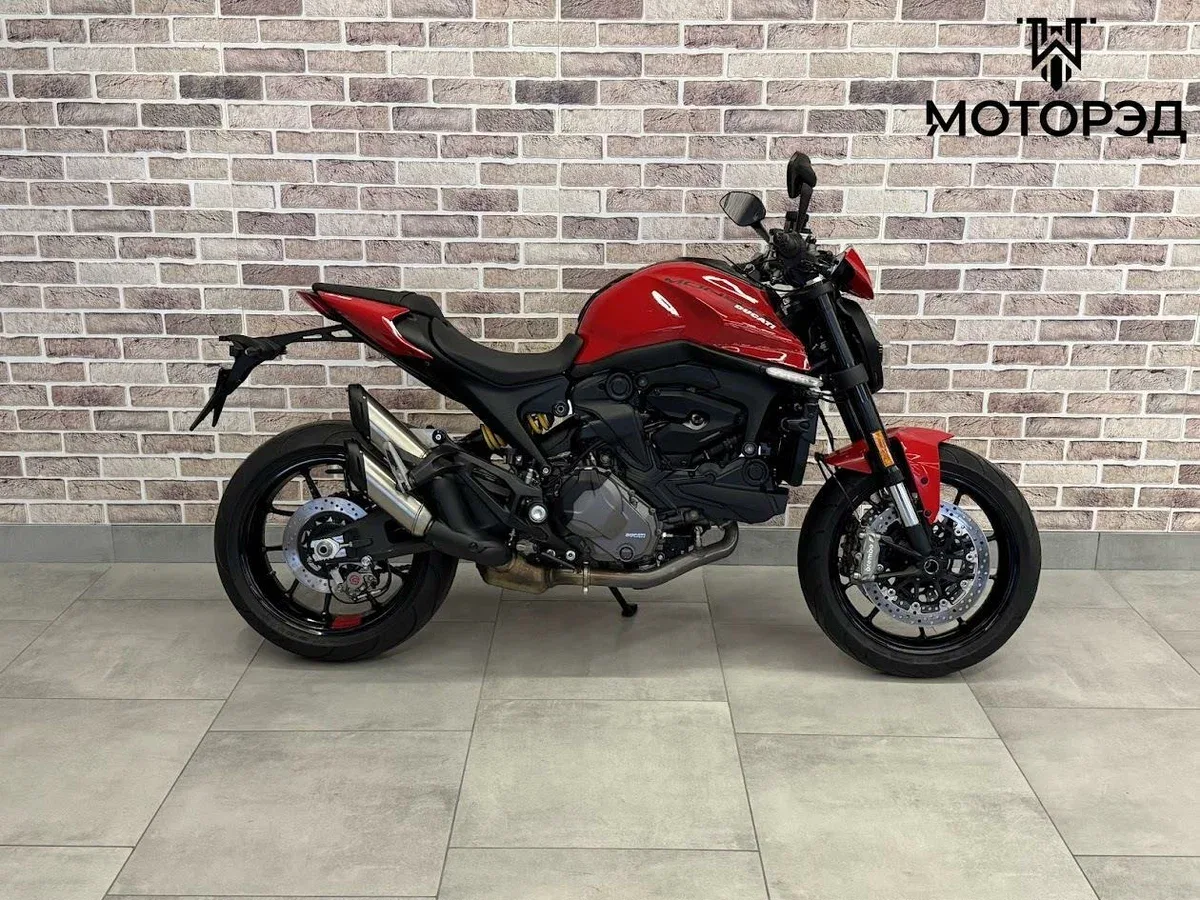 Ducati Monster 937
