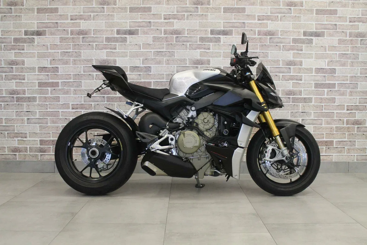 Ducati Streetfighter V4