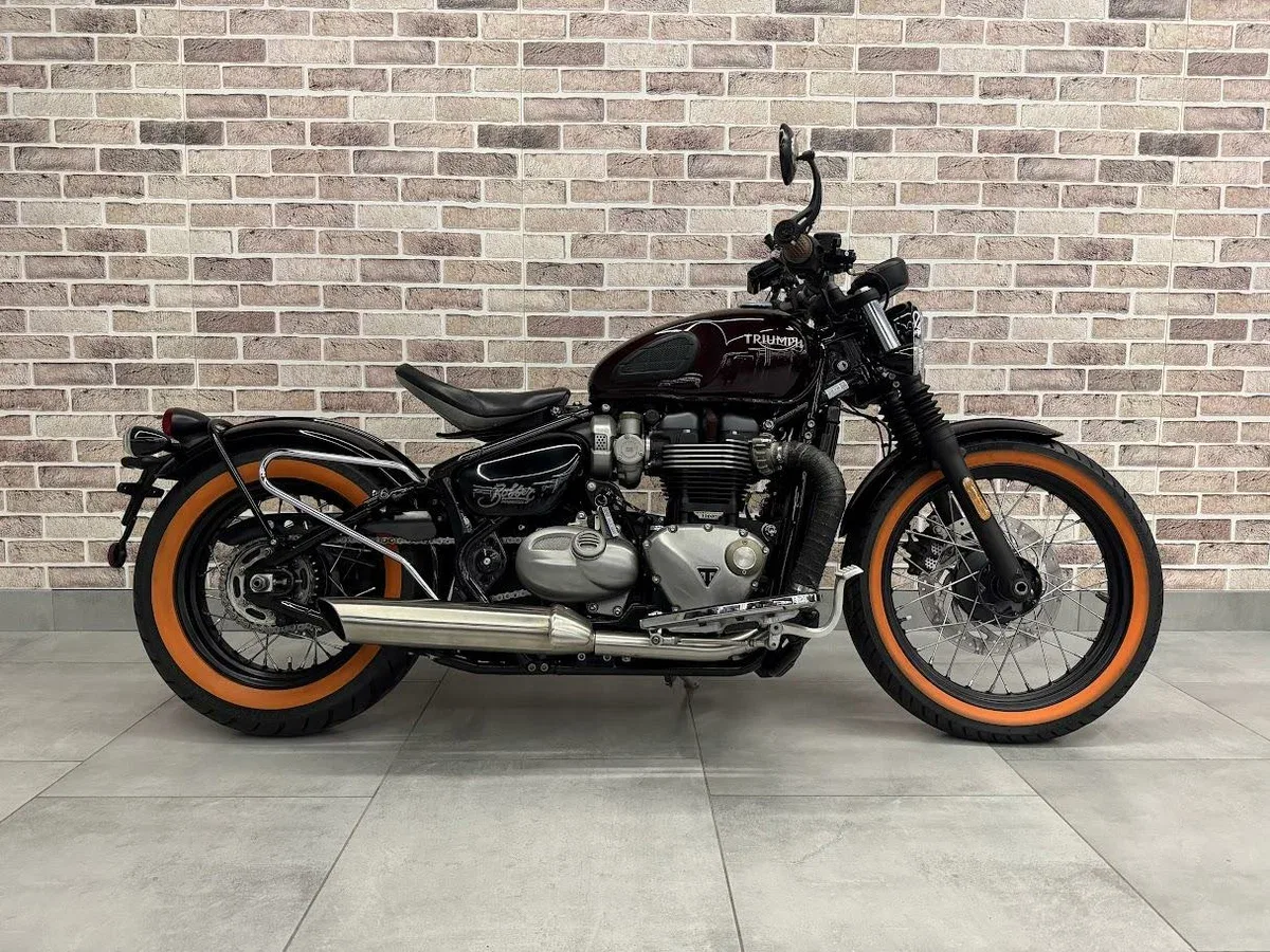 Triumph Bonneville Bobber