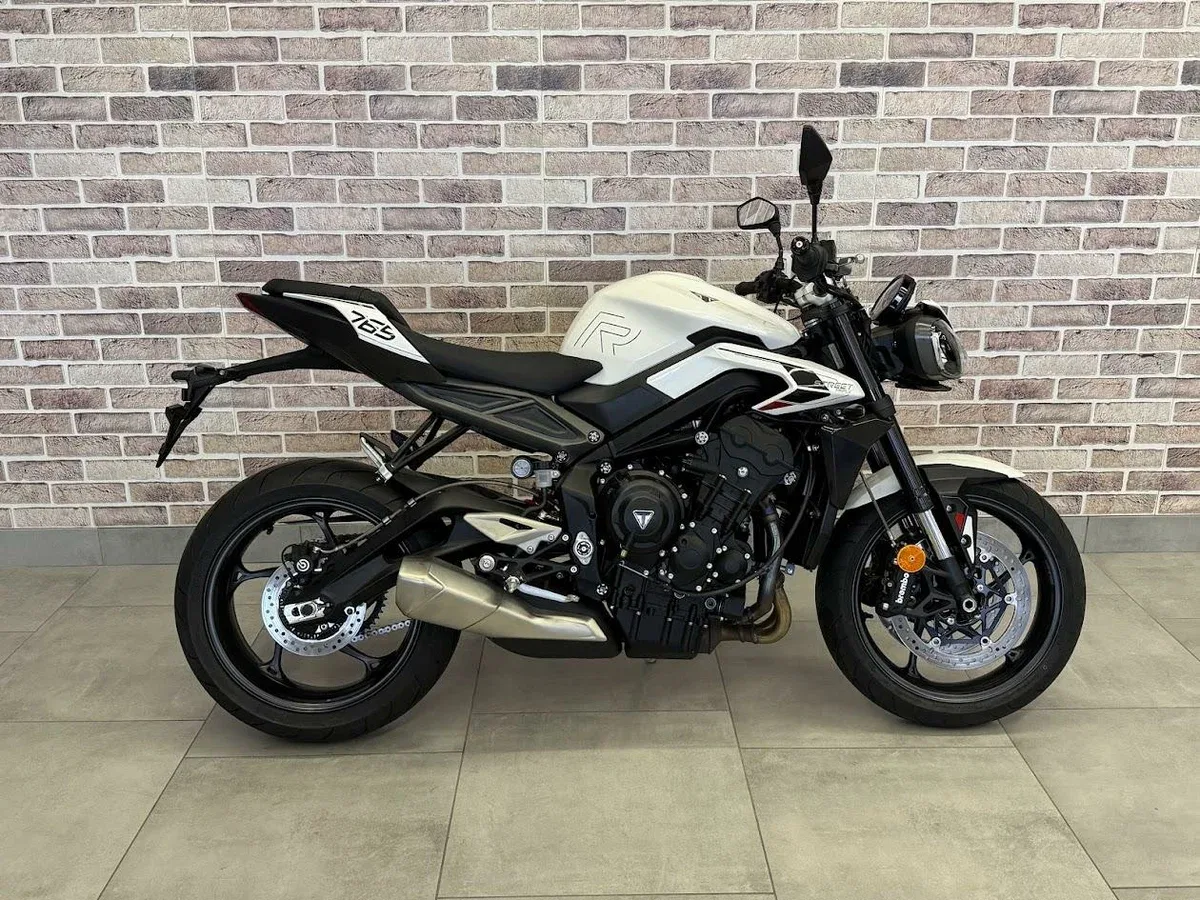 Triumph Street Triple