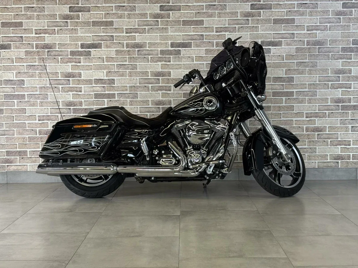 Harley-Davidson Street Glide Special