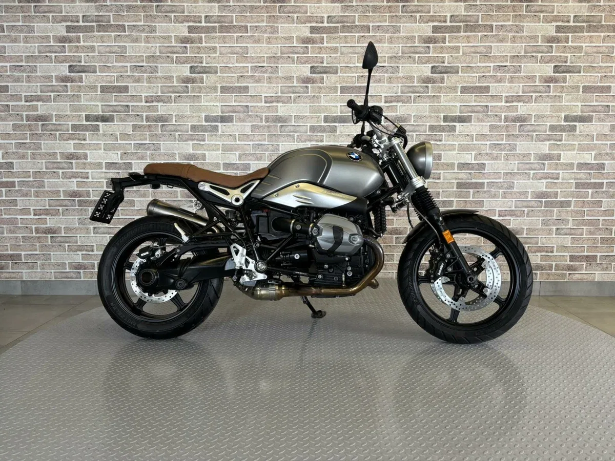 BMW R nine T Scrambler