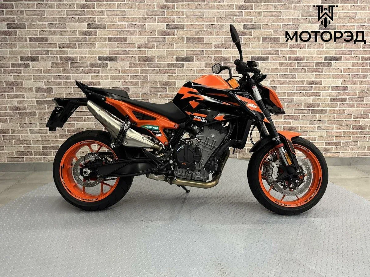 KTM AG 890 Duke GP