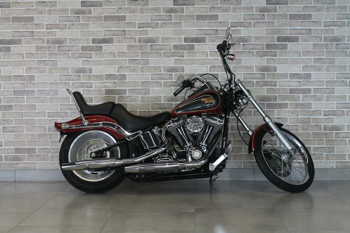 Harley-Davidson Softail Custom