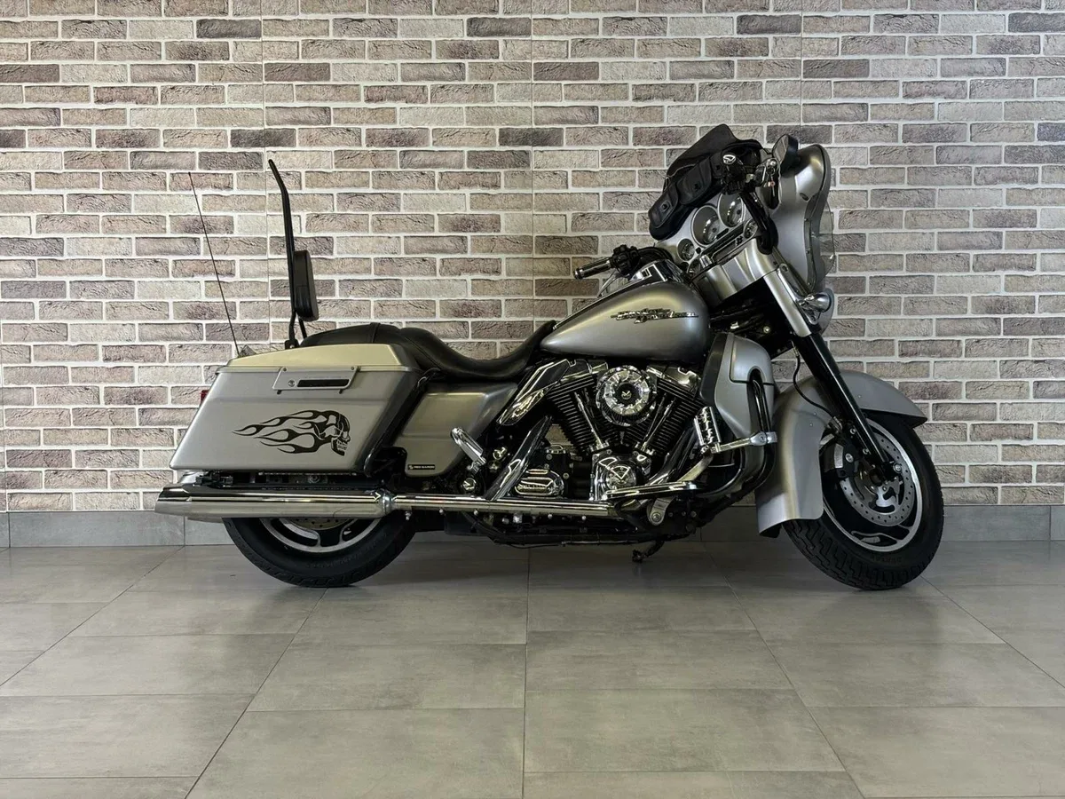 Harley-Davidson Street Glide