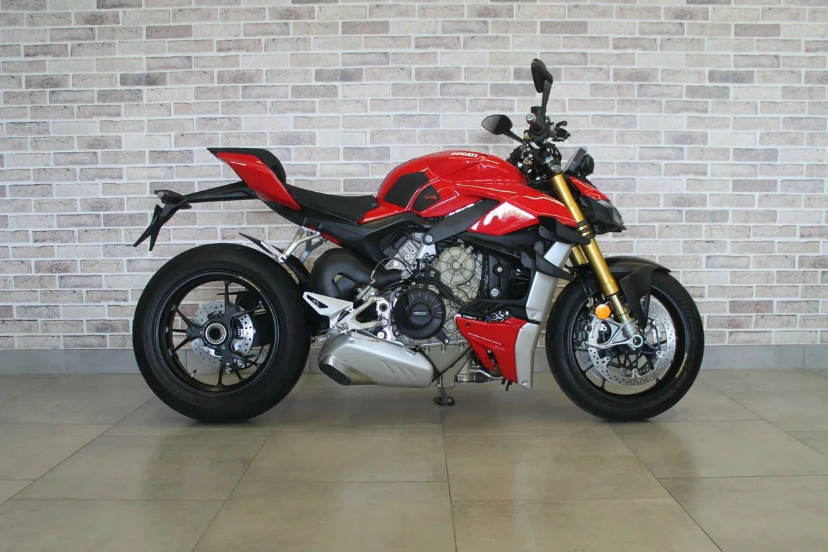 Ducati Streetfighter V4
