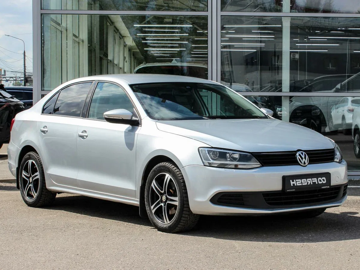 Volkswagen Jetta VI
