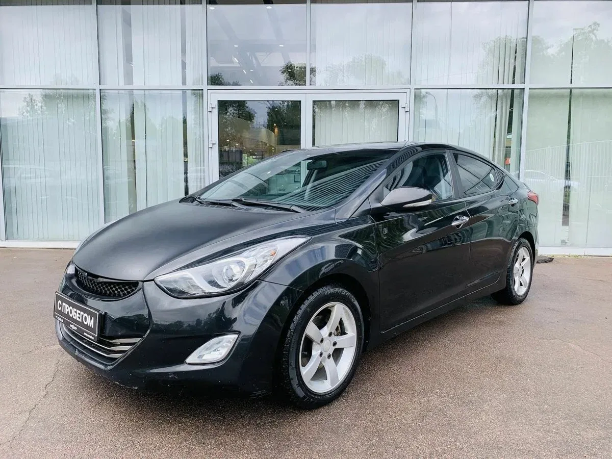 Hyundai Avante V