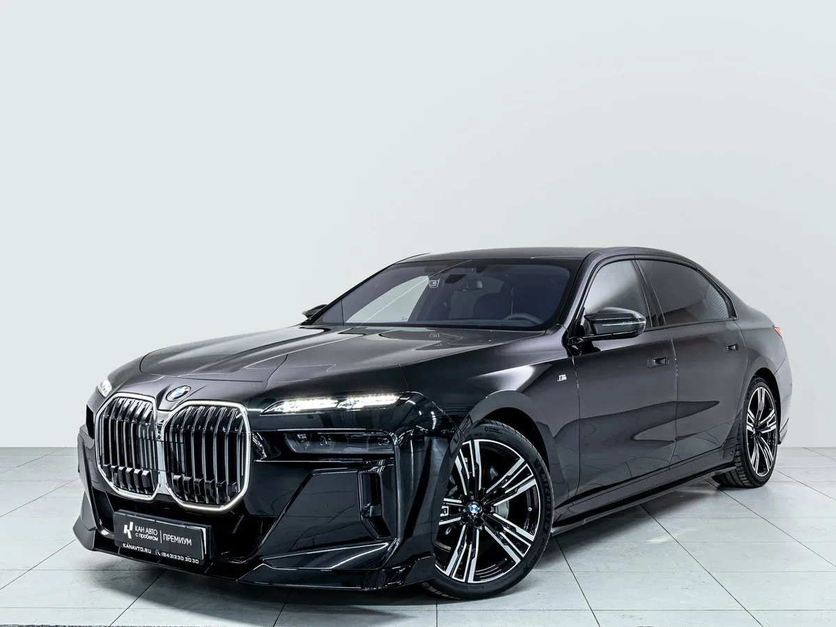 BMW 7 серии VII (G70)