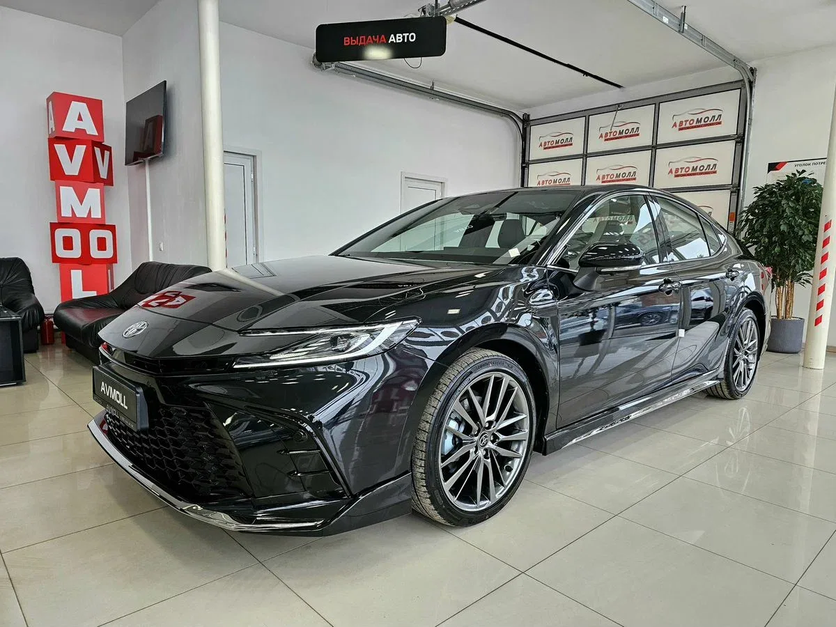 Toyota Camry IX (XV80) China Market