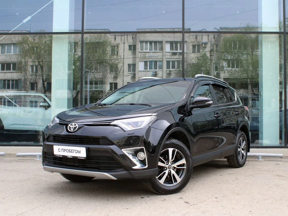 Toyota RAV4 IV (XA40) Рестайлинг