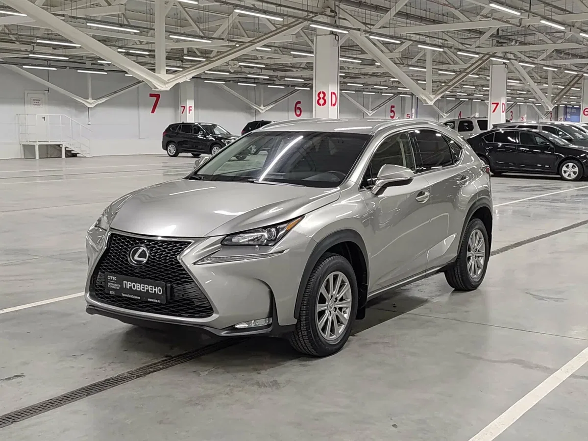 Lexus NX I