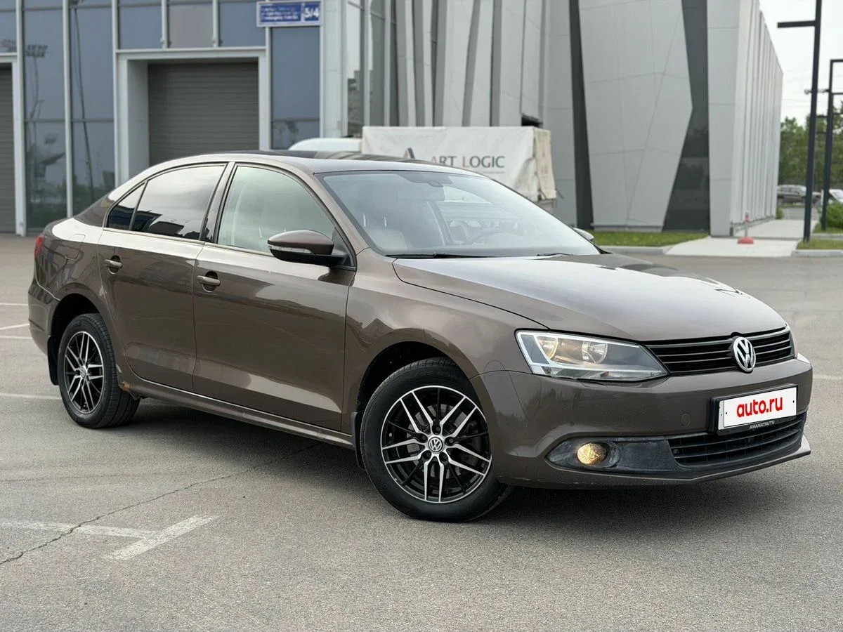 Volkswagen Jetta VI