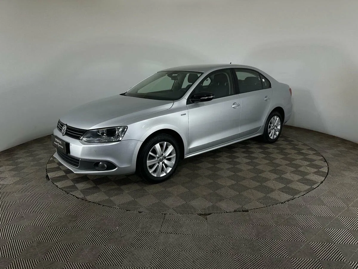 Volkswagen Jetta VI