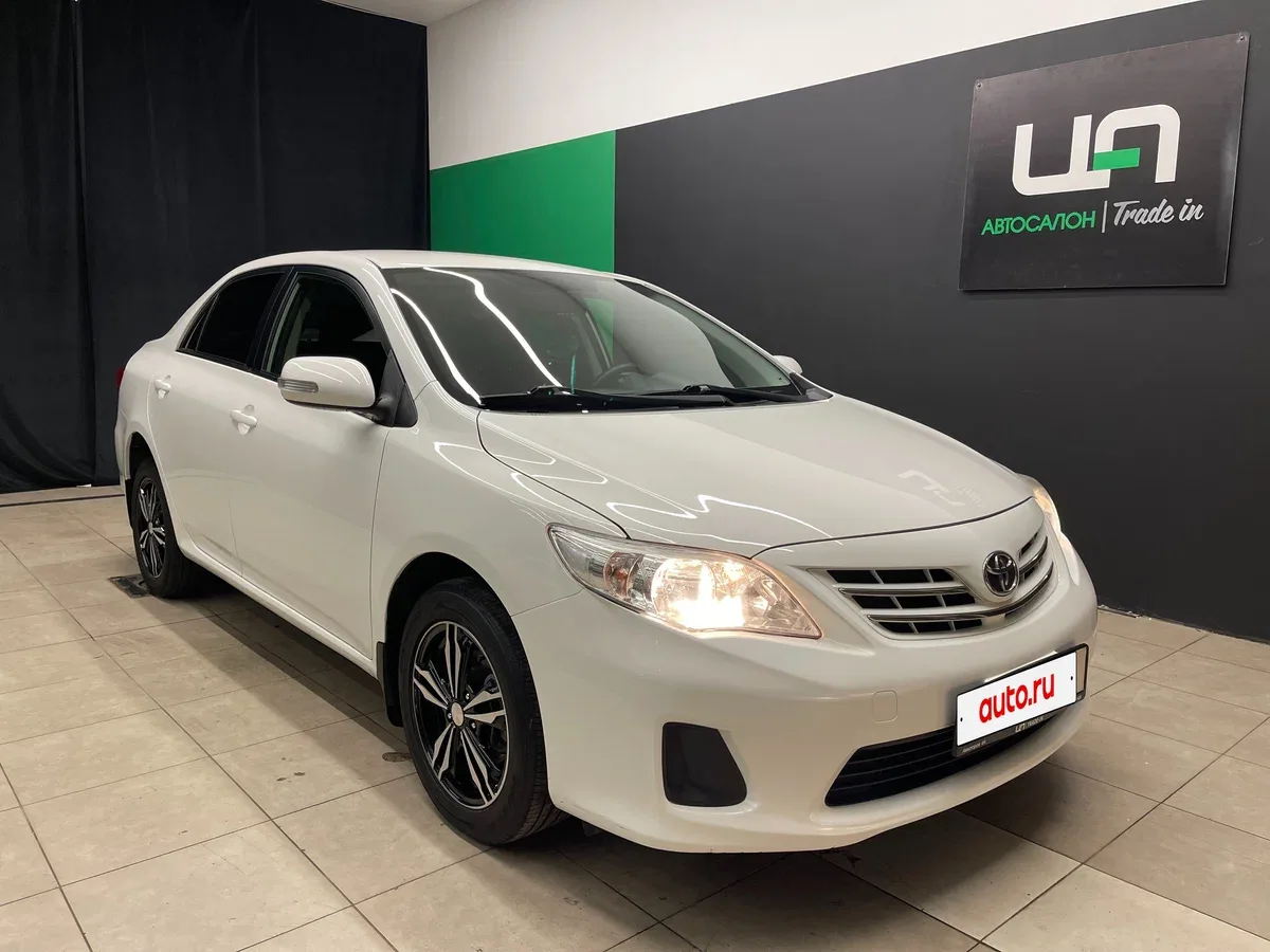 Toyota Corolla X (E140, E150) Рестайлинг