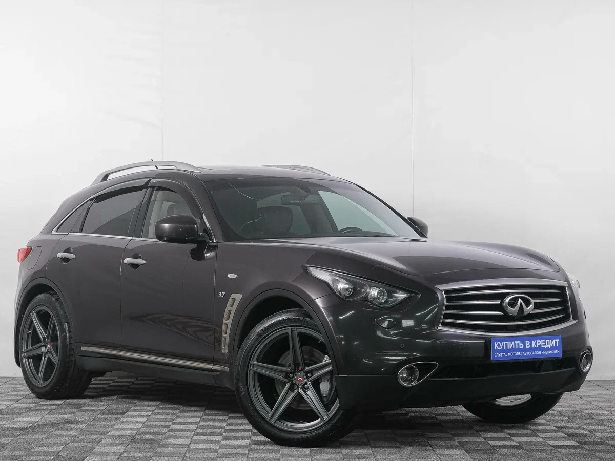 Infiniti QX70