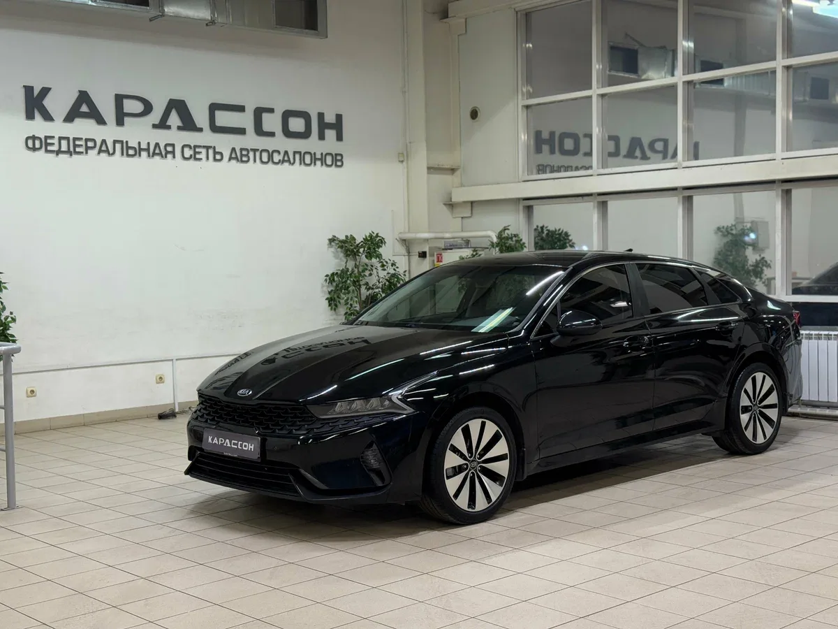 Kia K5 III