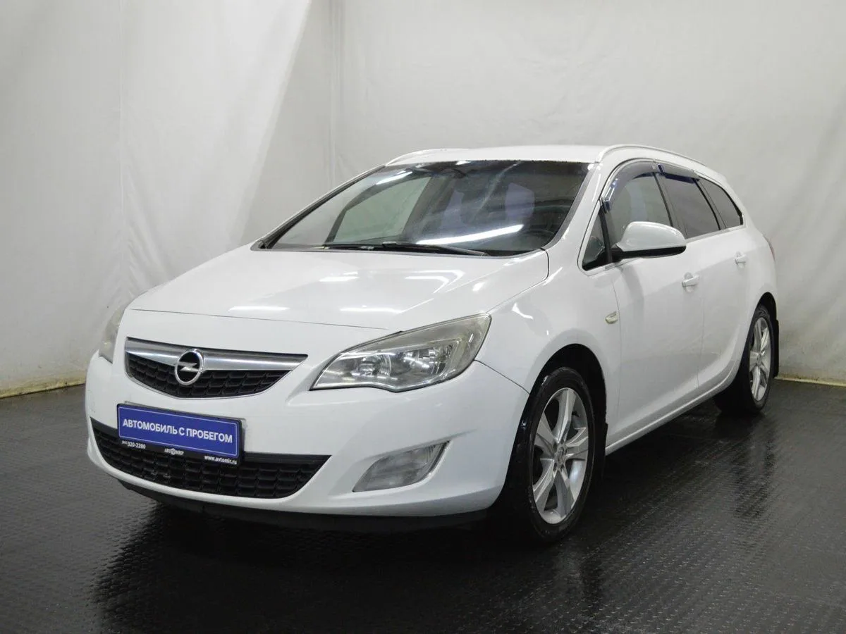 Opel Astra J