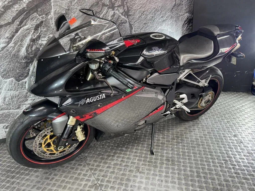 MV Agusta F4 1000