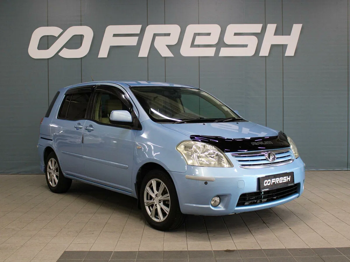 Toyota Raum II