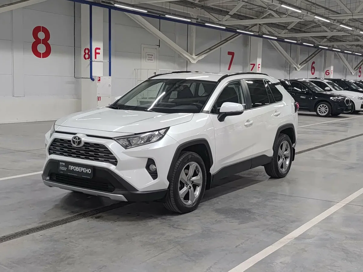 Toyota RAV4 V (XA50)