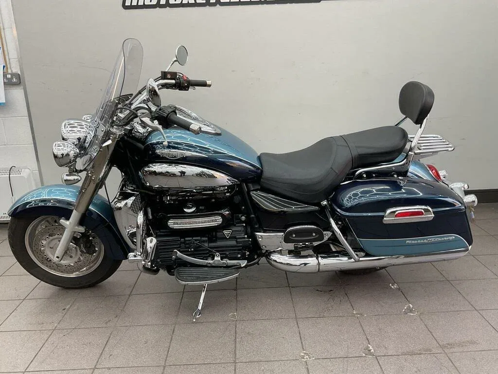 Triumph Rocket III