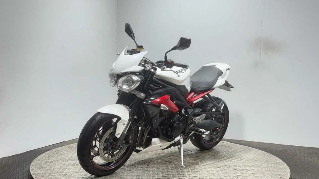 Triumph Street Triple