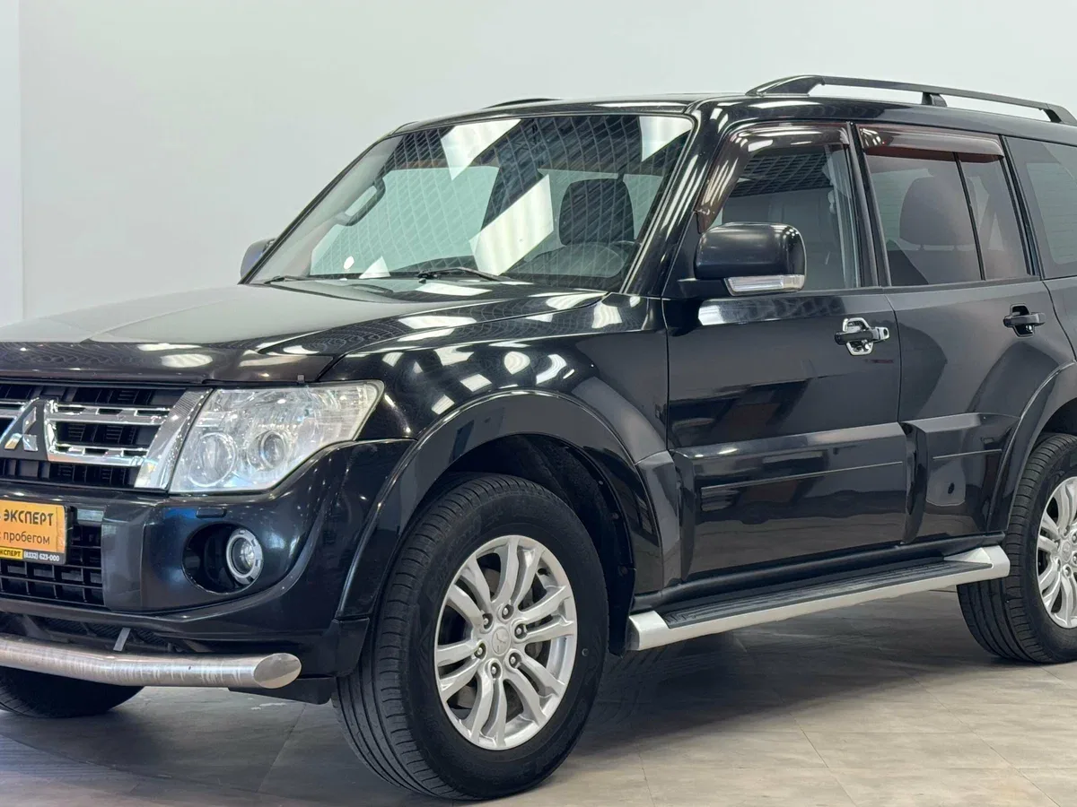 Mitsubishi Pajero IV Рестайлинг 1
