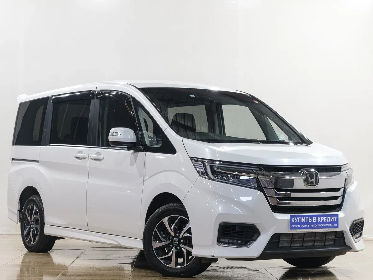 Honda Stepwgn V Рестайлинг