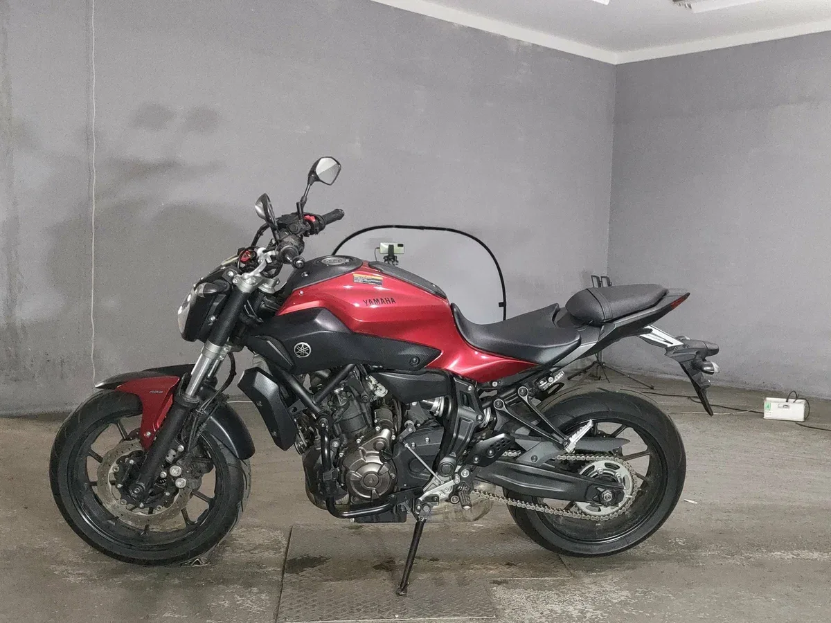 Yamaha MT-07