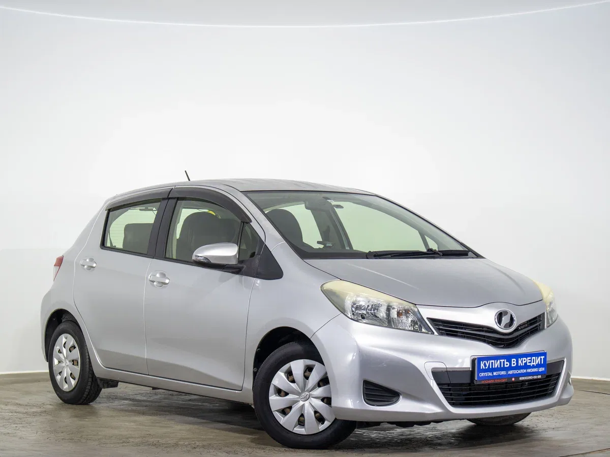 Toyota Vitz III (XP130)