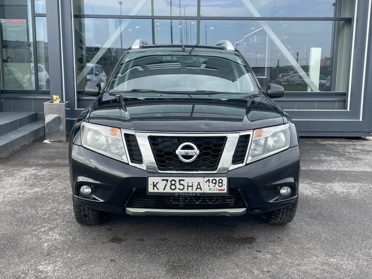 Nissan Terrano III (D10)