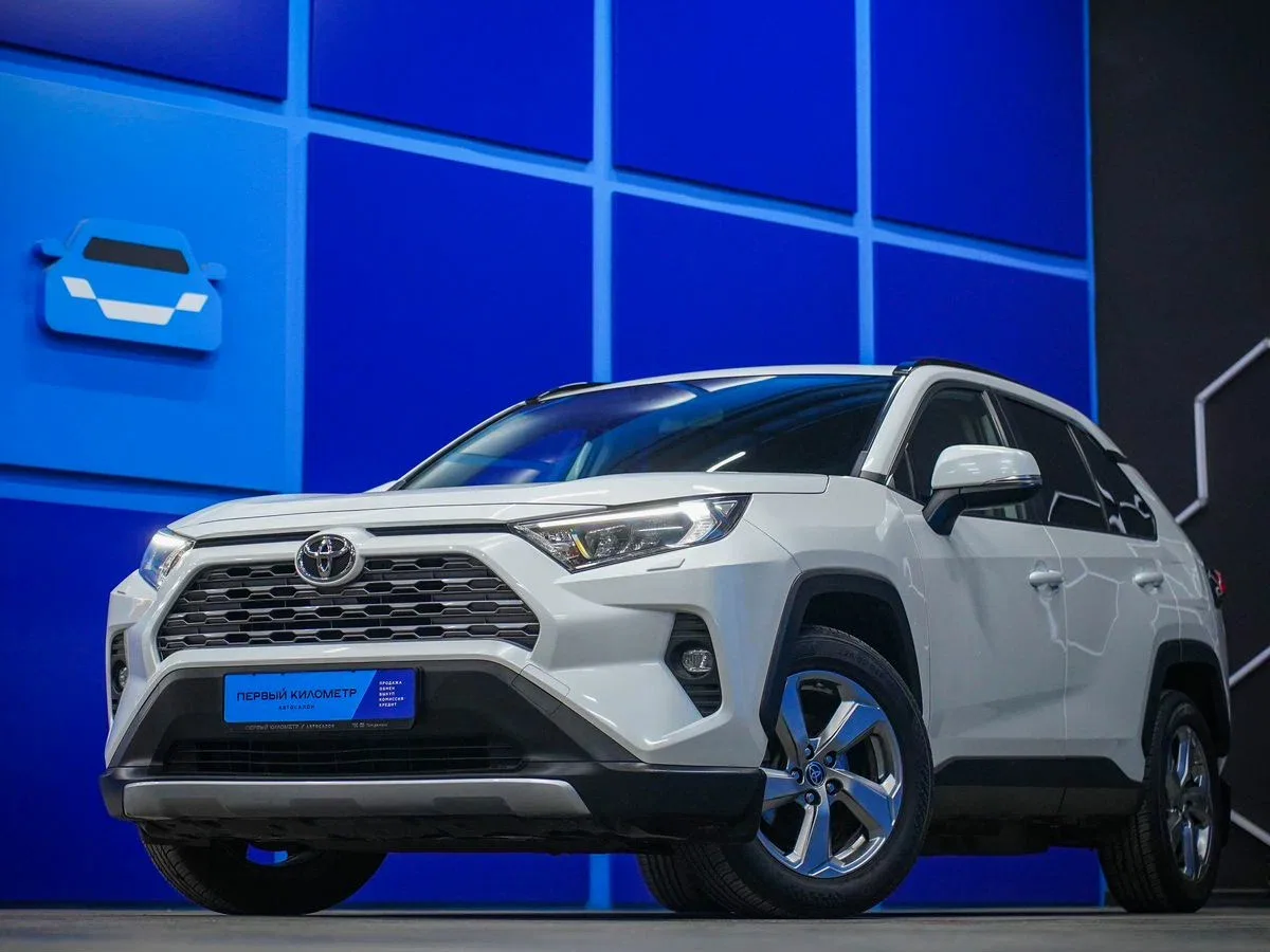 Toyota RAV4 V (XA50)