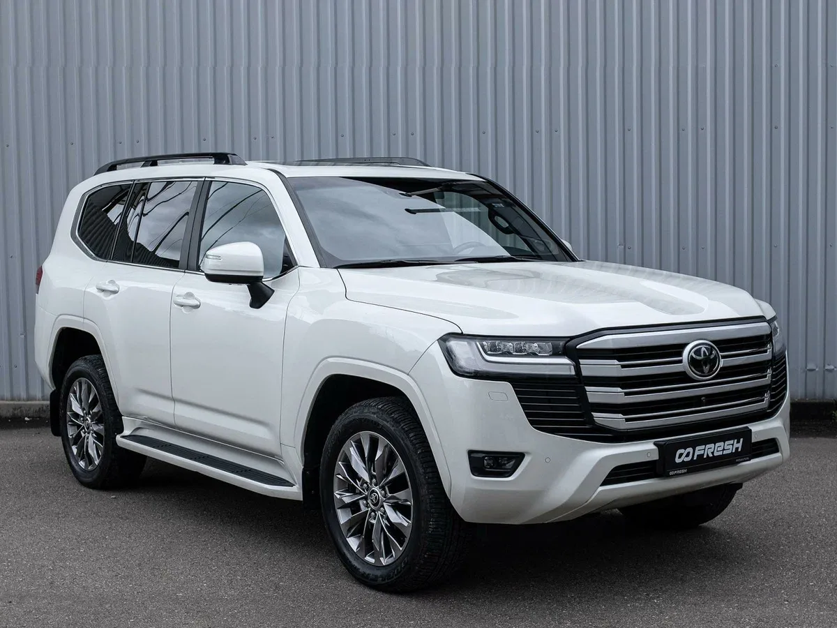 Toyota Land Cruiser 300 Series