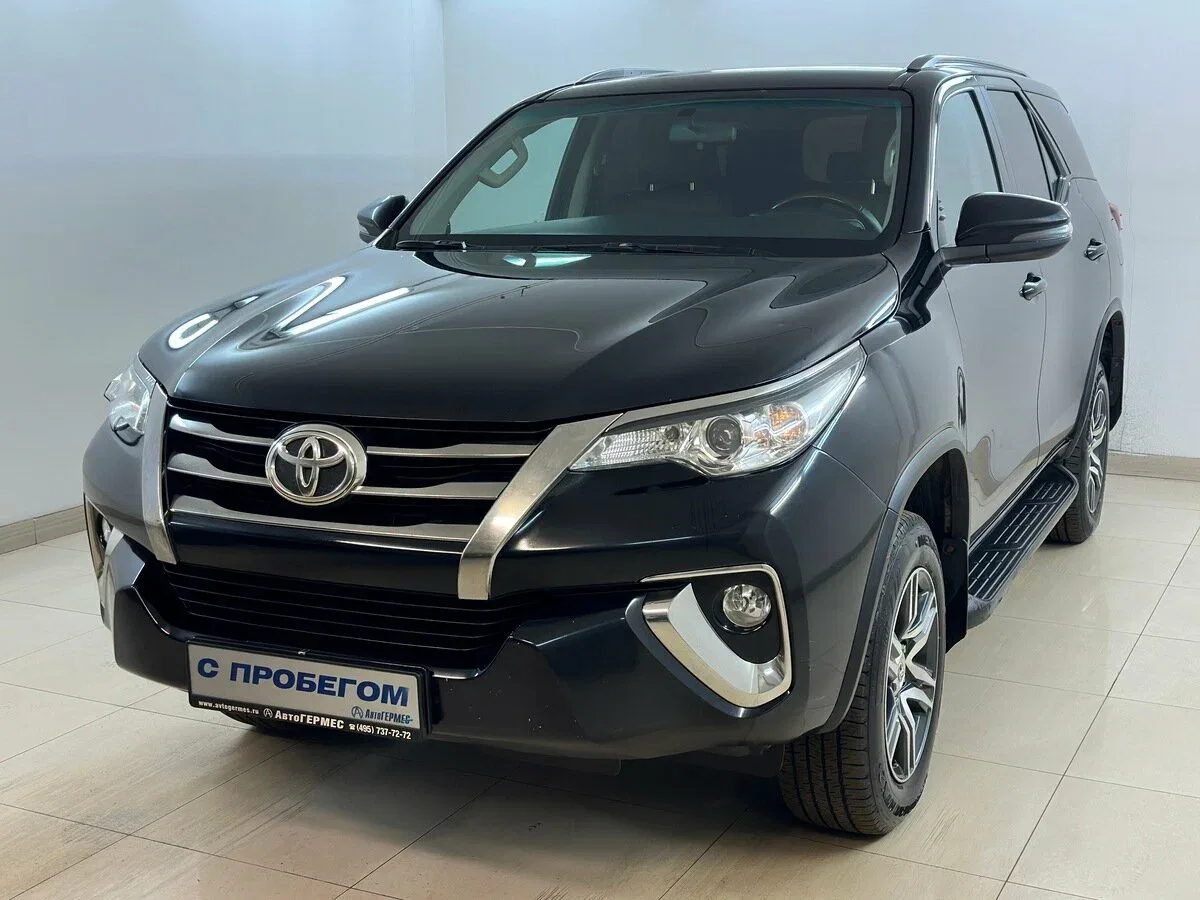 Toyota Fortuner II