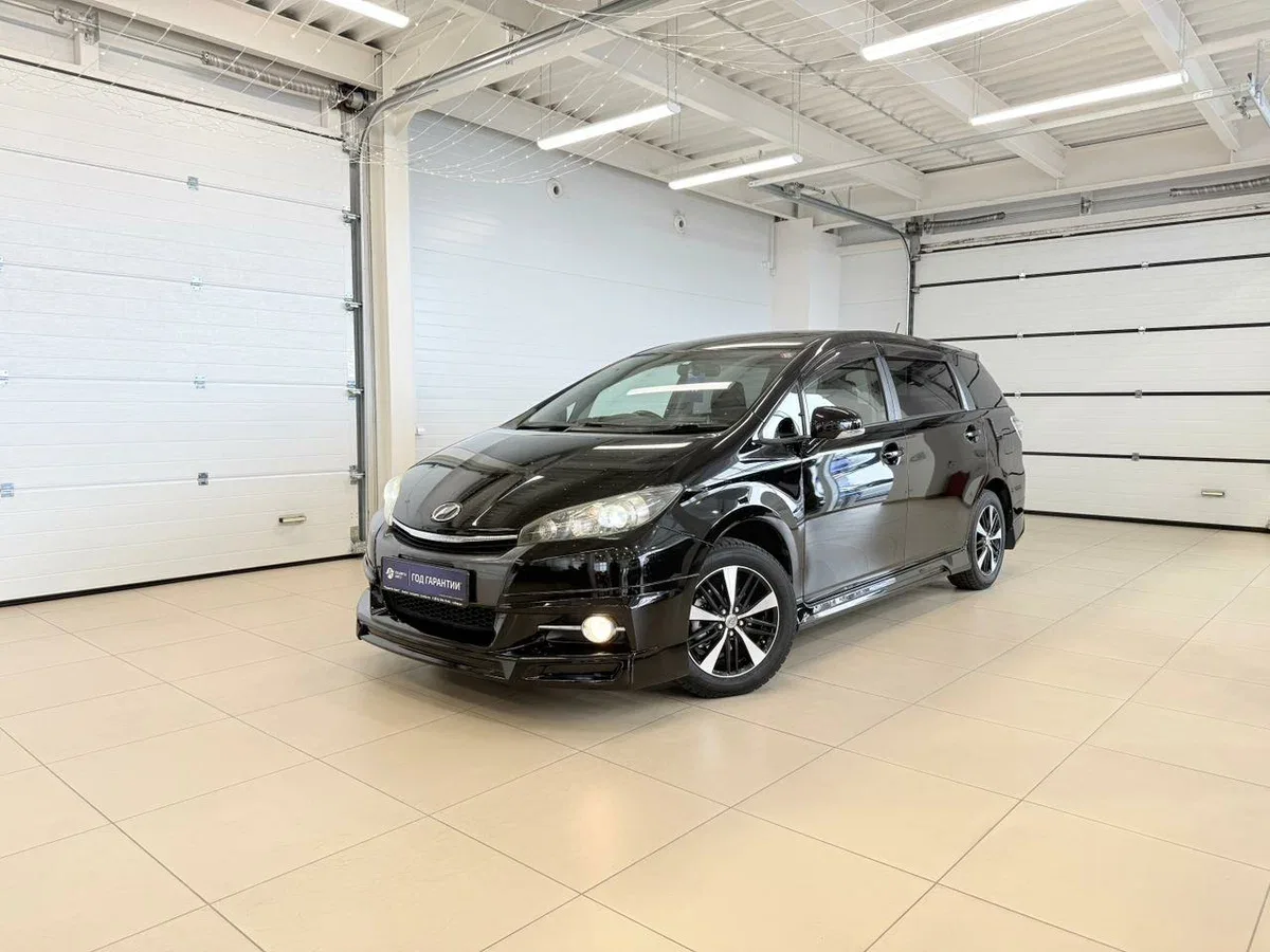 Toyota Wish II Рестайлинг