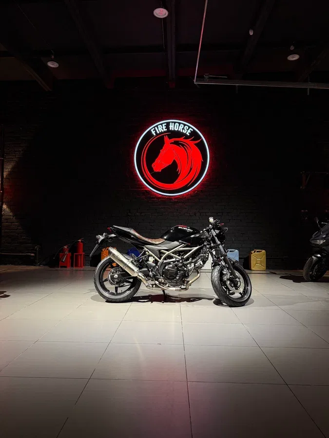 Suzuki SV650
