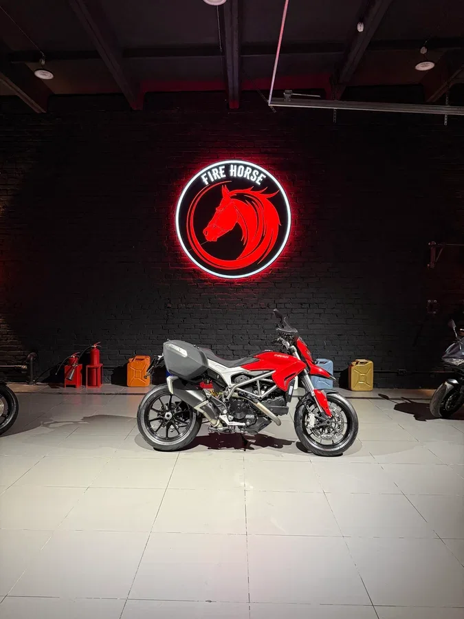 Ducati Hyperstrada