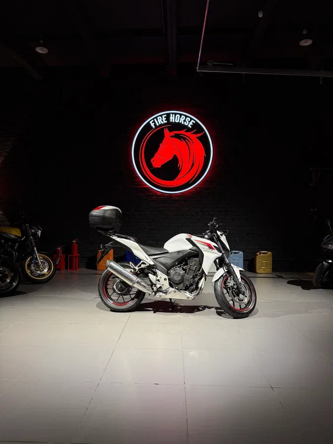 Honda CB400F