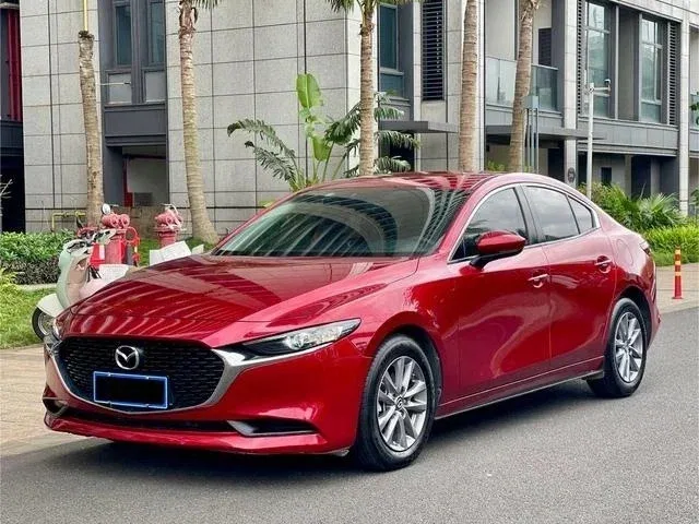 Mazda 3 IV (BP)