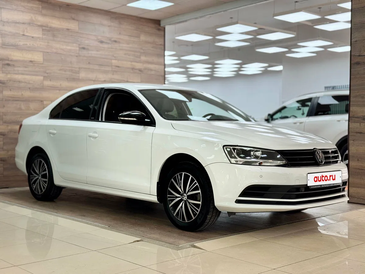 Volkswagen Jetta VI Рестайлинг