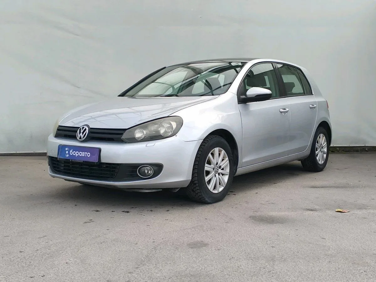 Volkswagen Golf VI