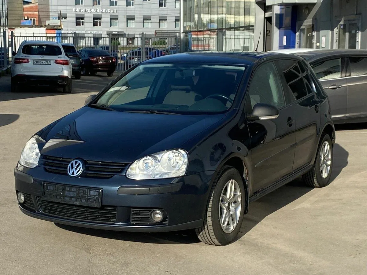 Volkswagen Golf V