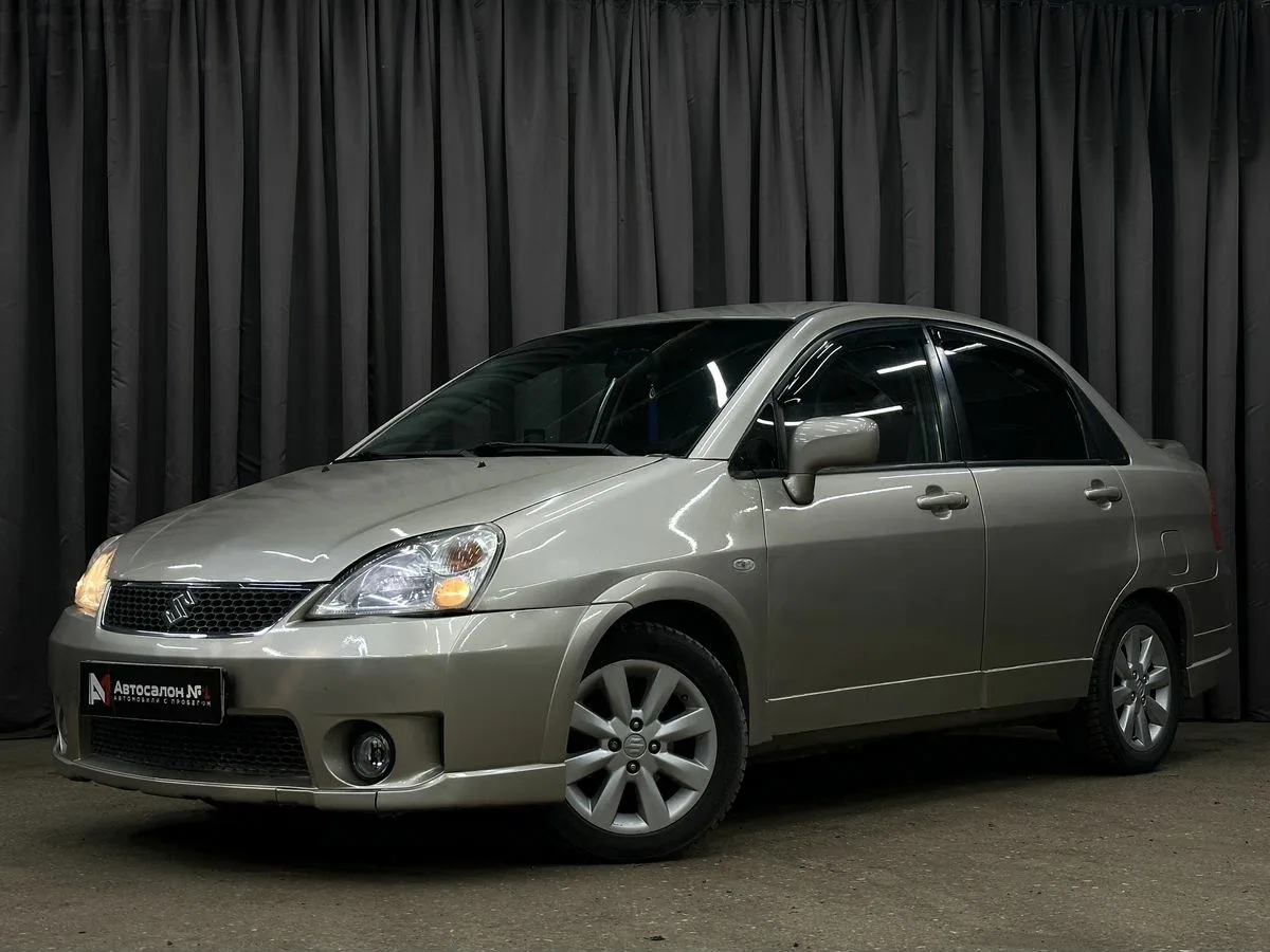 Suzuki Liana I