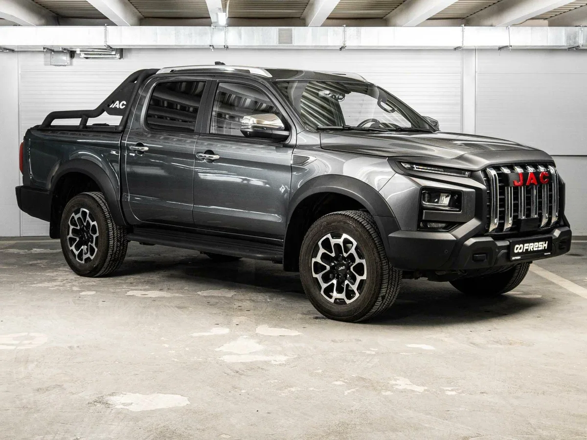 JAC T9