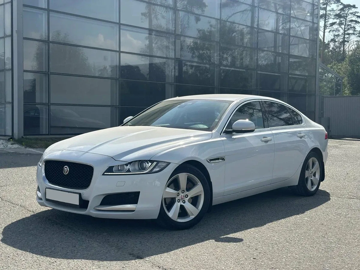 Jaguar XF II